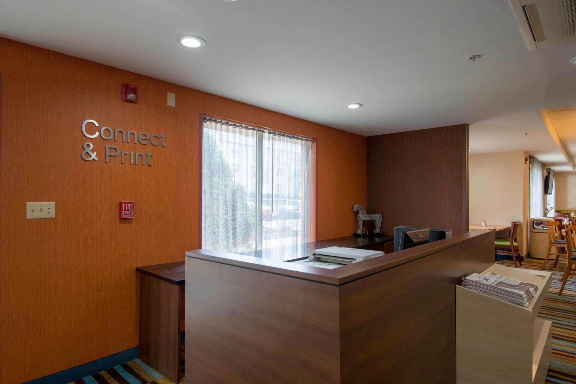 Fairfield Inn & Suites By Marriott Cleveland Стрийтсбъро Екстериор снимка