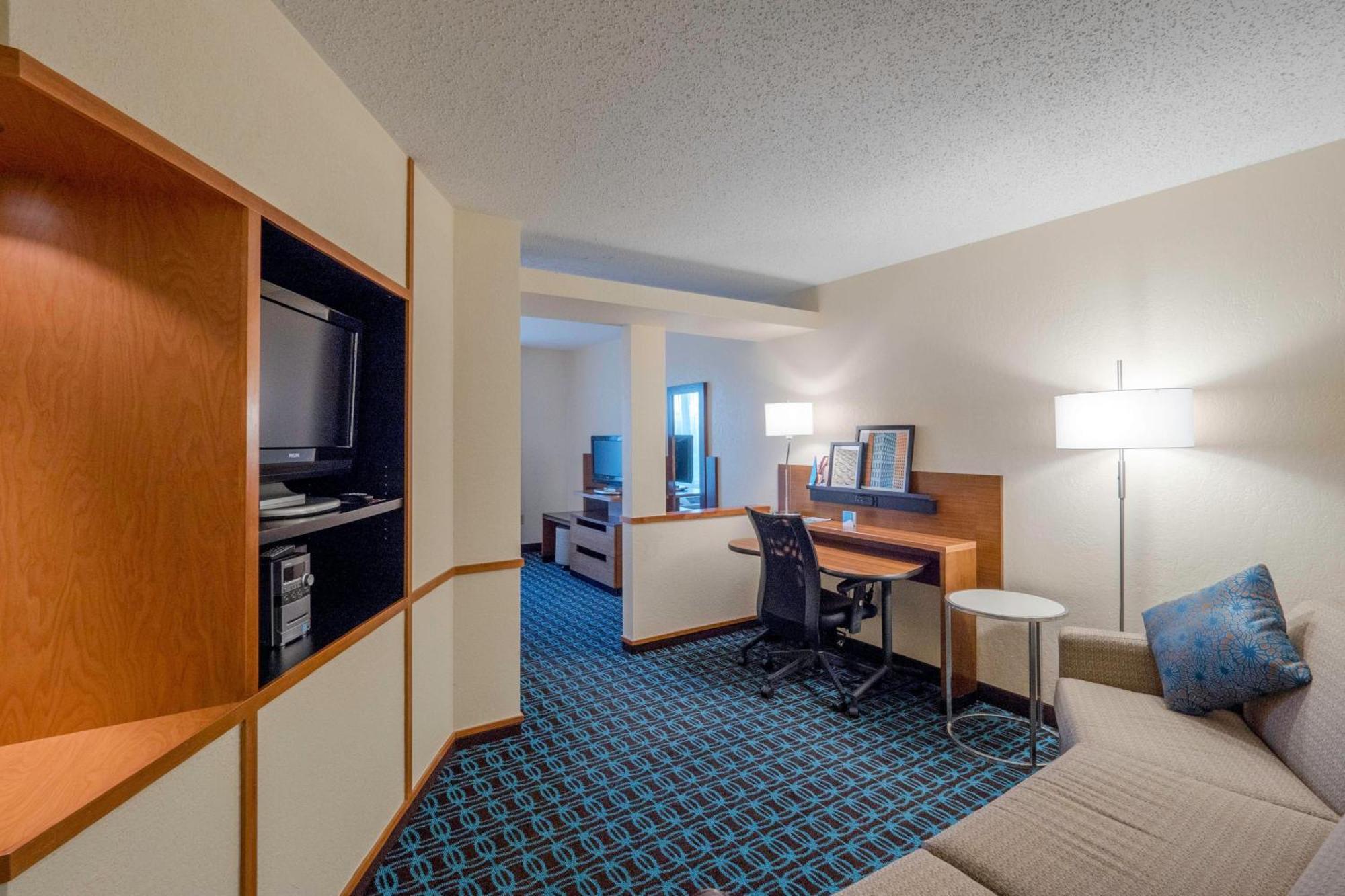 Fairfield Inn & Suites By Marriott Cleveland Стрийтсбъро Екстериор снимка