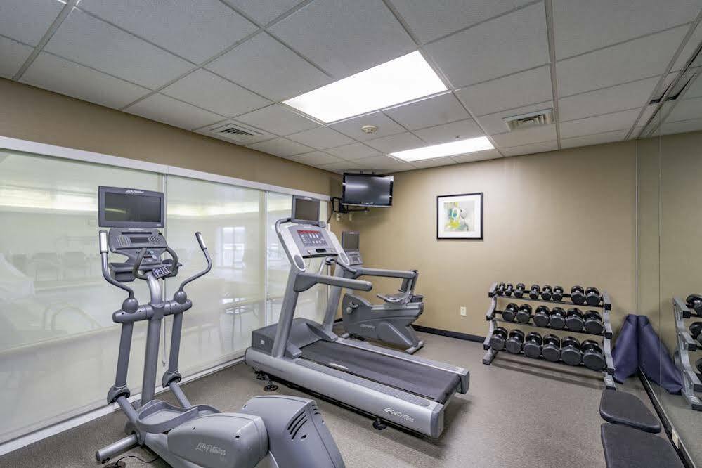 Fairfield Inn & Suites By Marriott Cleveland Стрийтсбъро Екстериор снимка